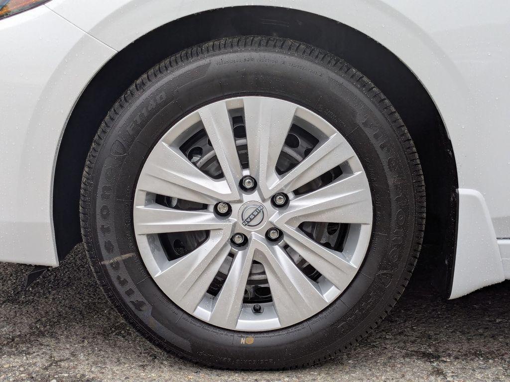 new 2025 Nissan Sentra car, priced at $21,860