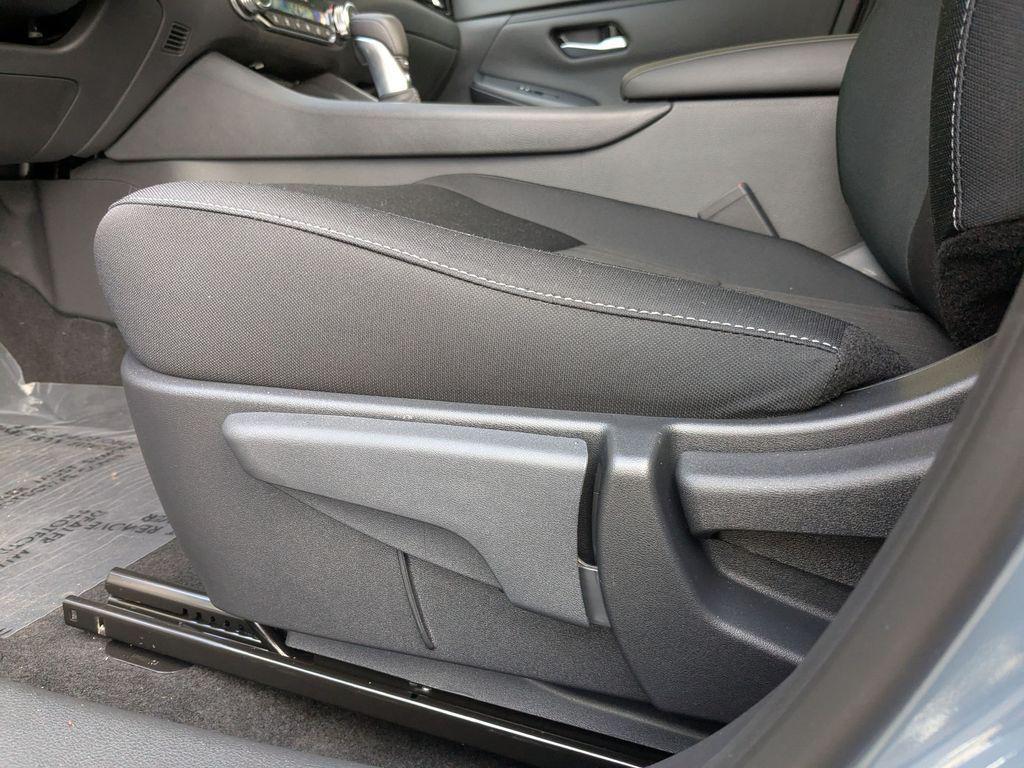 new 2025 Nissan Sentra car, priced at $23,245