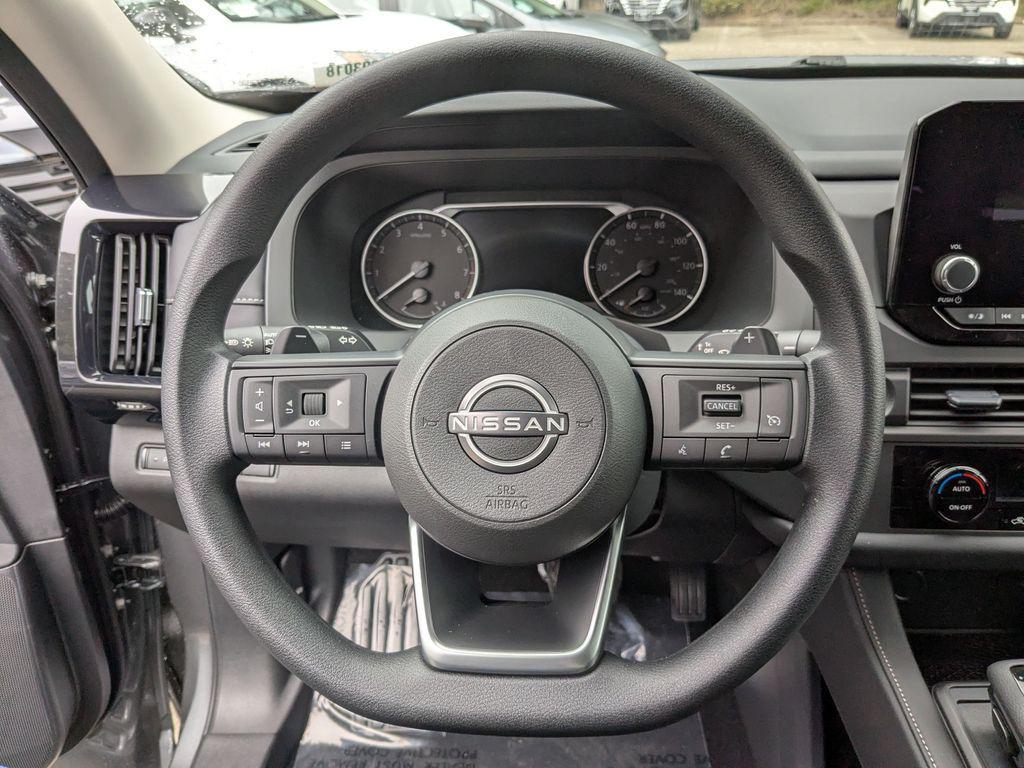 new 2025 Nissan Pathfinder car, priced at $30,975