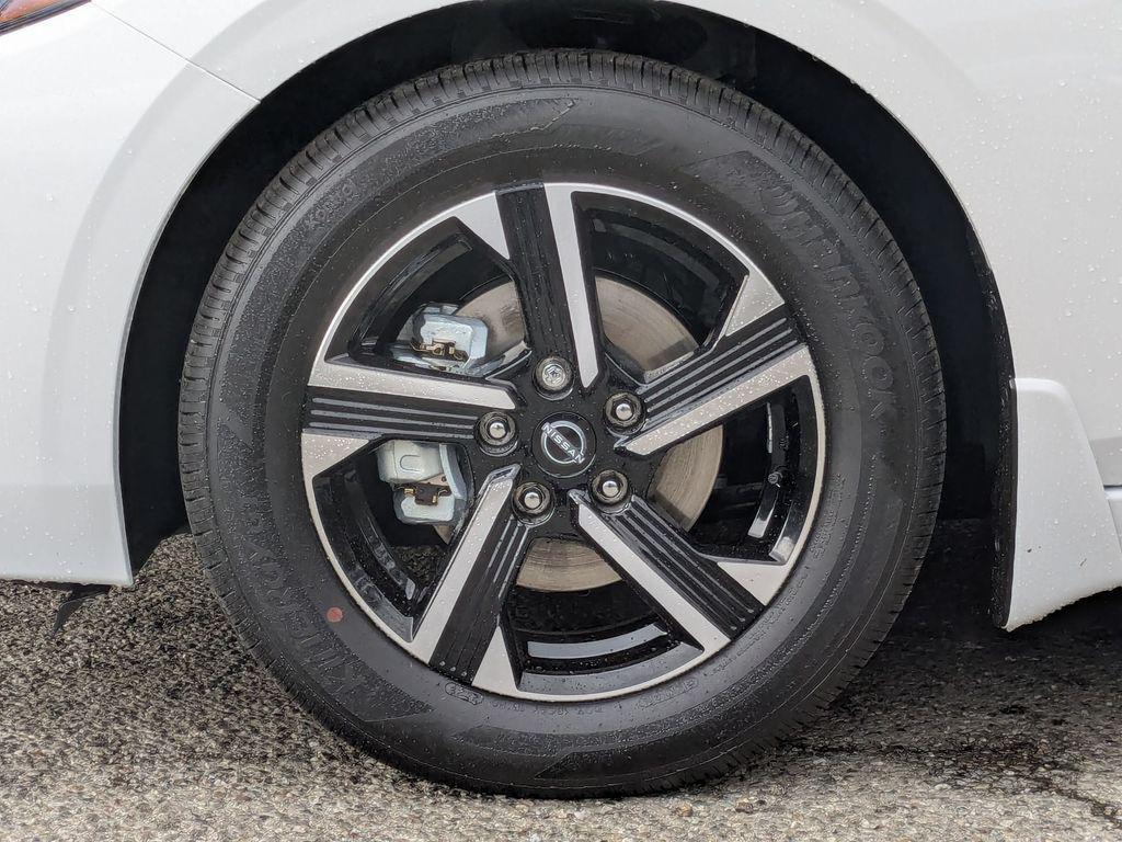 new 2025 Nissan Sentra car, priced at $22,850