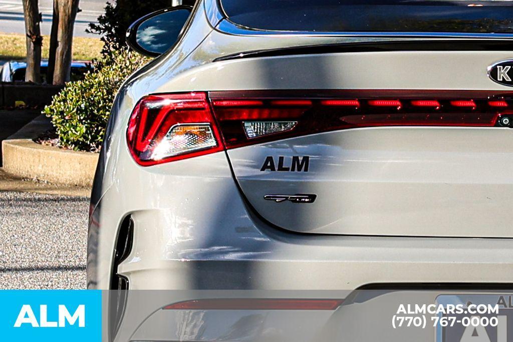 used 2021 Kia K5 car