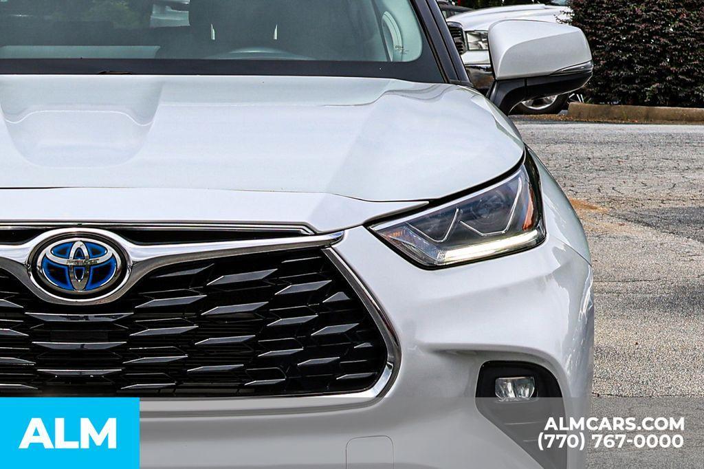 used 2023 Toyota Highlander Hybrid car, priced at $44,470