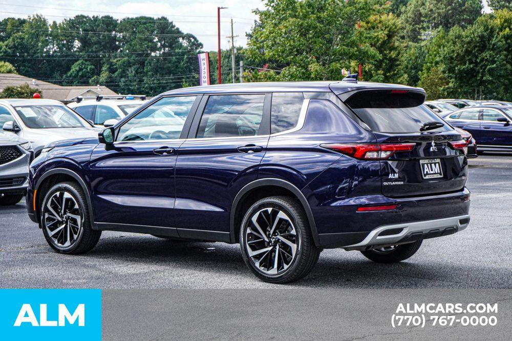 used 2024 Mitsubishi Outlander car, priced at $26,420