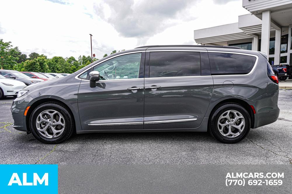 used 2022 Chrysler Pacifica car, priced at $27,920