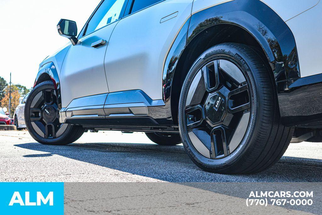 used 2024 Kia EV9 car, priced at $42,960