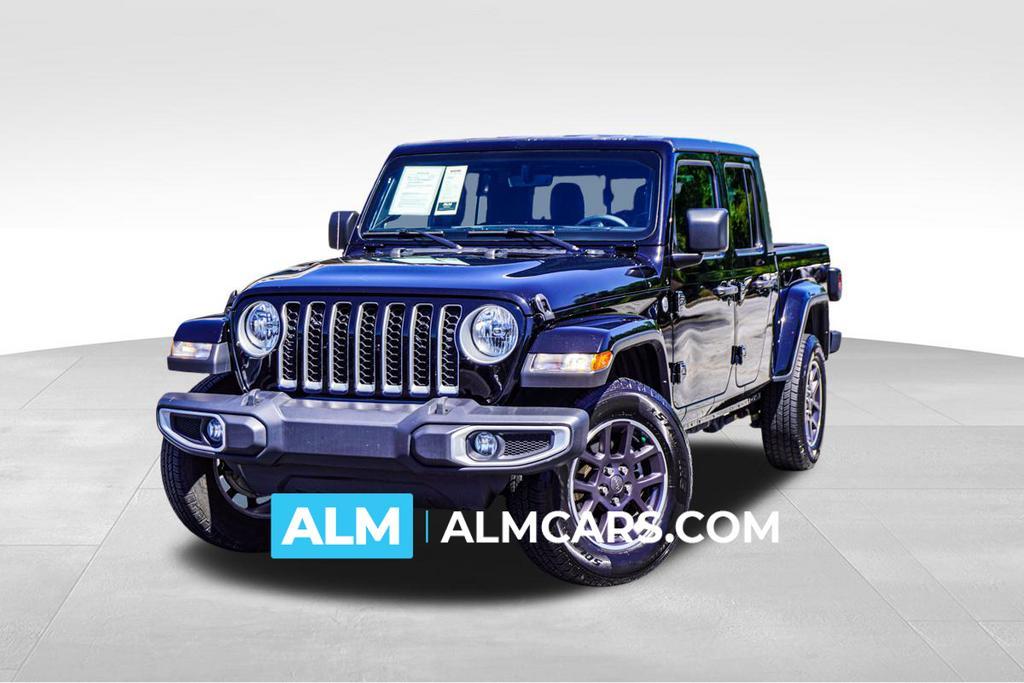 used 2023 Jeep Gladiator car, priced at $32,220