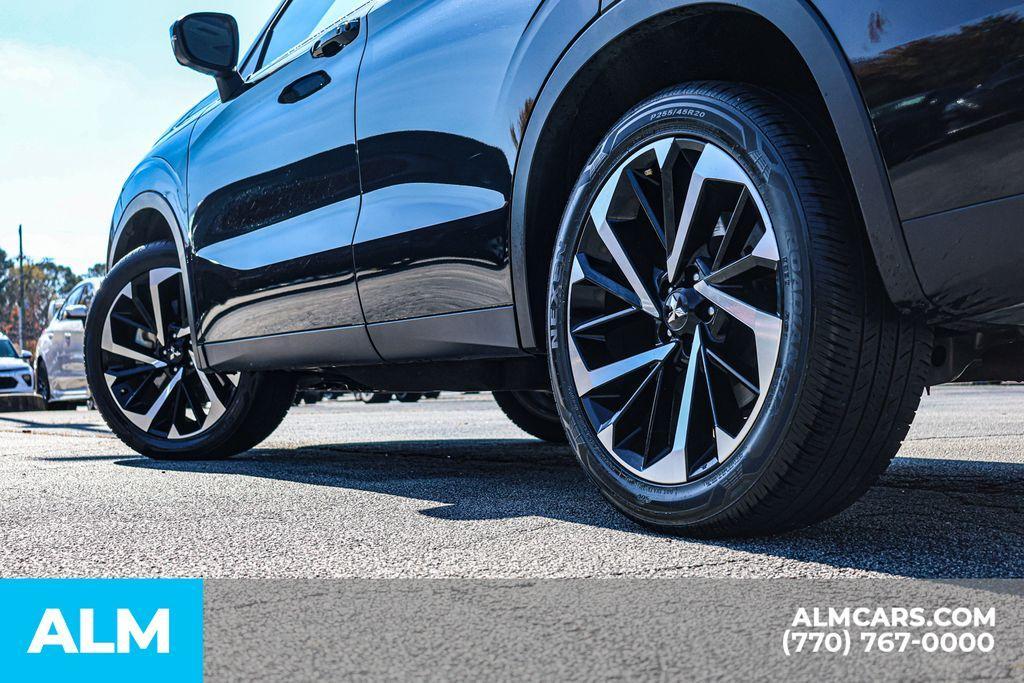 used 2024 Mitsubishi Outlander car, priced at $22,920