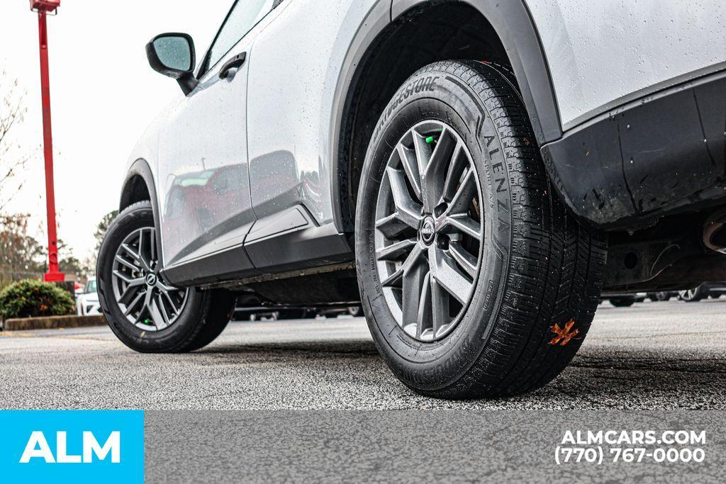 used 2024 Nissan Rogue car, priced at $18,920