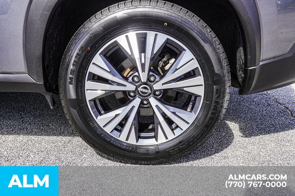 used 2023 Nissan Rogue car, priced at $19,620