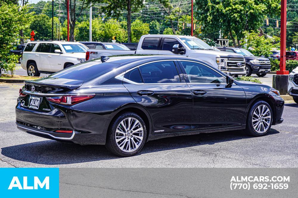 used 2021 Lexus ES 300h car, priced at $30,920