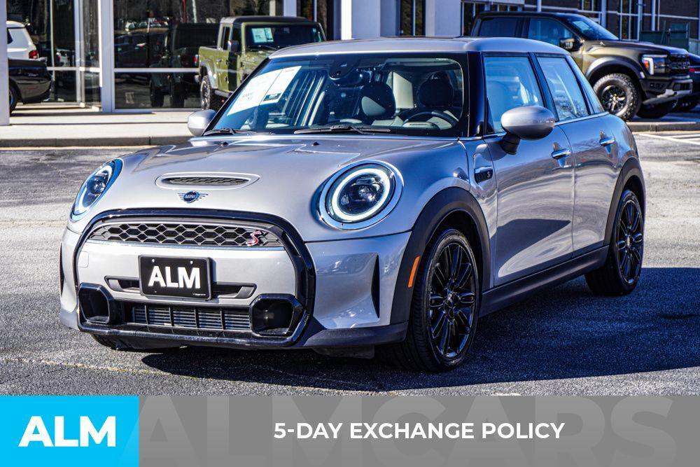 used 2024 MINI Hardtop car, priced at $24,920