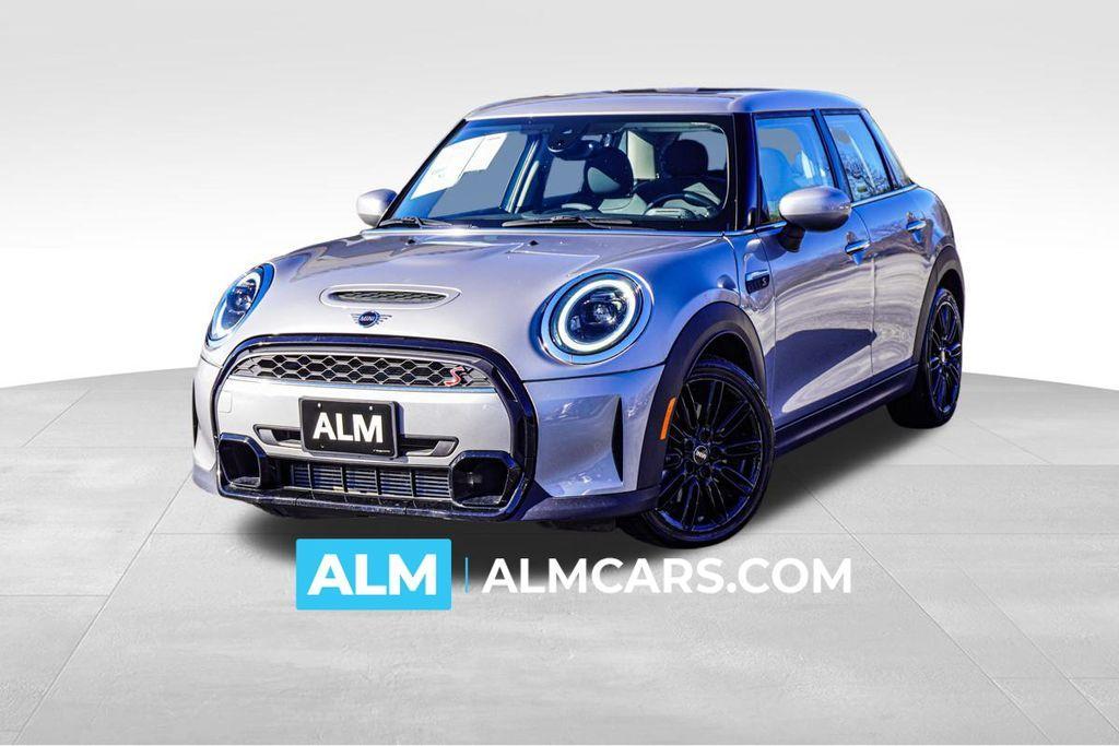 used 2024 MINI Hardtop car, priced at $24,920