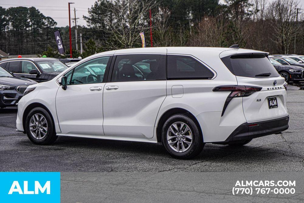 used 2023 Toyota Sienna car, priced at $37,920