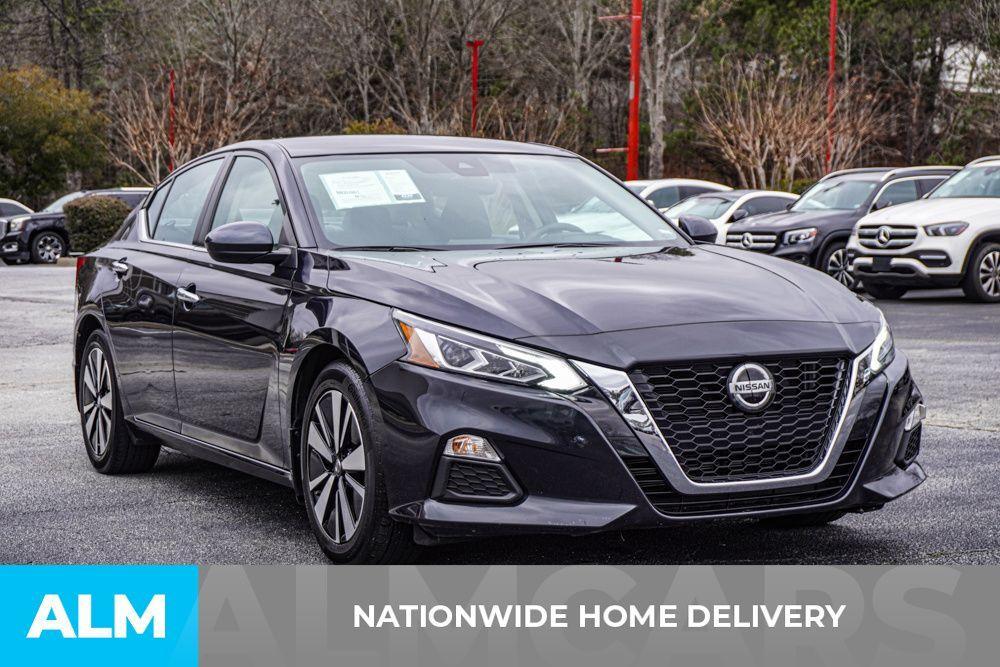 used 2022 Nissan Altima car, priced at $17,420