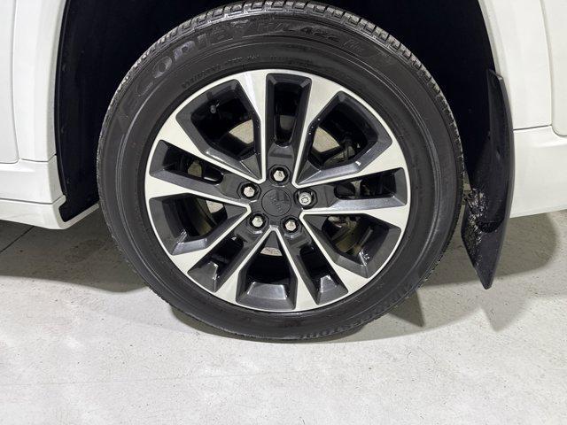 used 2023 Jeep Grand Cherokee L car, priced at $41,977