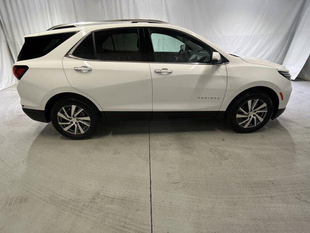 used 2022 Chevrolet Equinox car, priced at $25,420