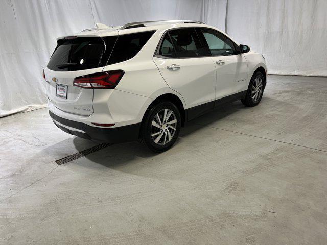 used 2022 Chevrolet Equinox car, priced at $25,420