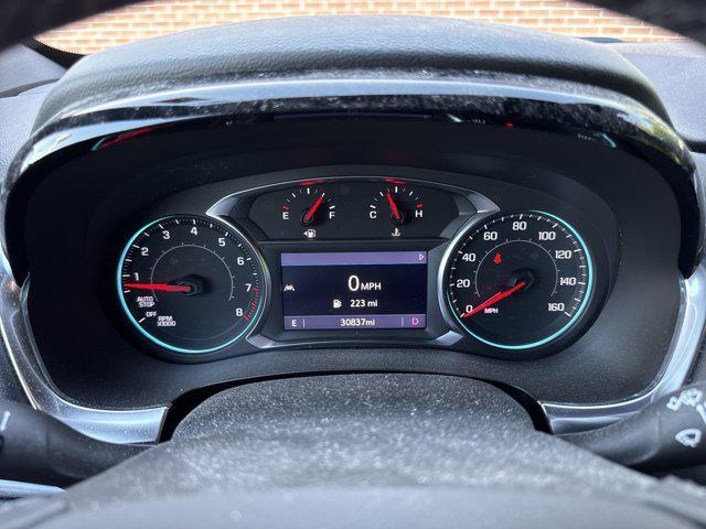 used 2023 Chevrolet Traverse car, priced at $32,488
