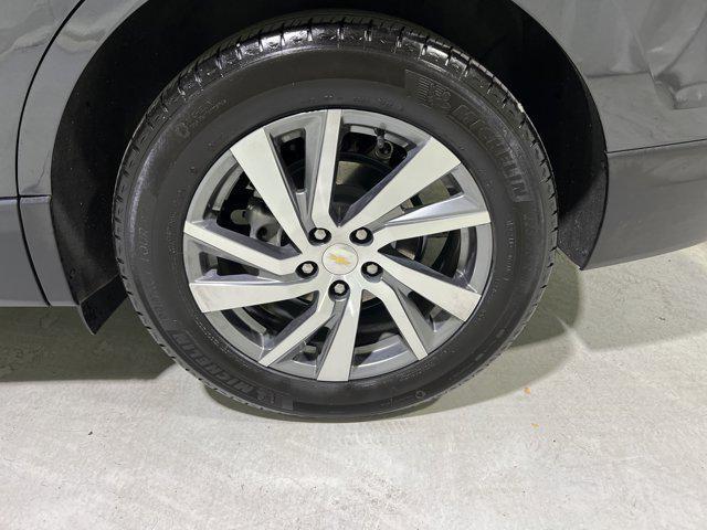 used 2022 Chevrolet Equinox car, priced at $22,877
