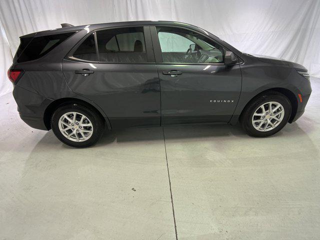 used 2022 Chevrolet Equinox car, priced at $18,998