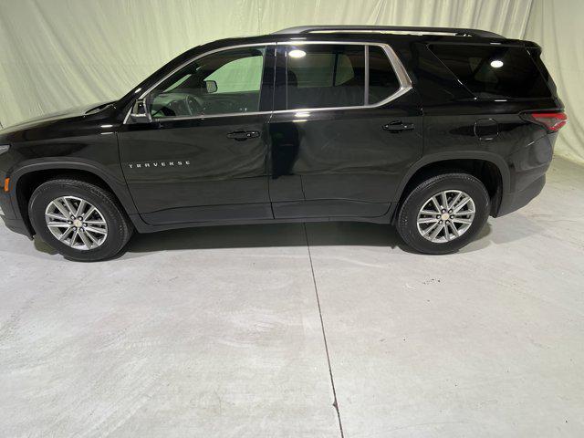 used 2023 Chevrolet Traverse car, priced at $28,999