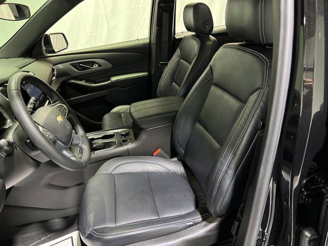 used 2023 Chevrolet Traverse car, priced at $28,999