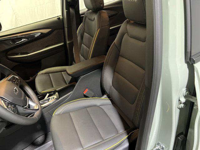 used 2025 Chevrolet TrailBlazer car, priced at $30,989