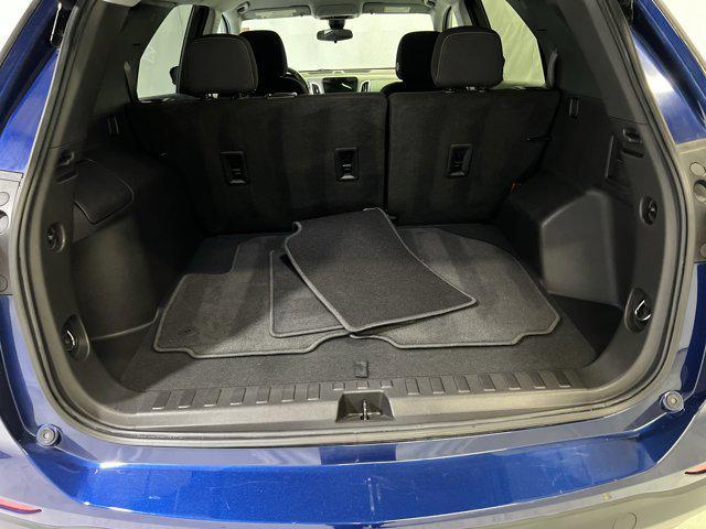 used 2022 Chevrolet Equinox car, priced at $22,429