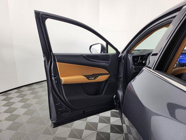 new 2025 Lexus NX 350h car, priced at $53,895