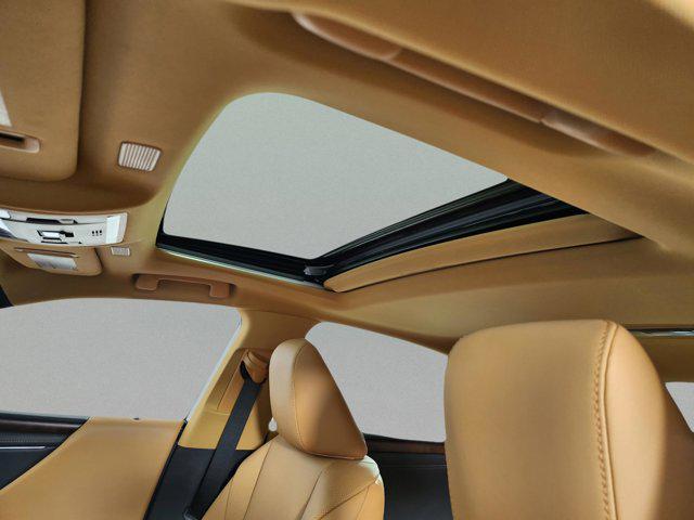 new 2025 Lexus ES 300h car, priced at $50,834
