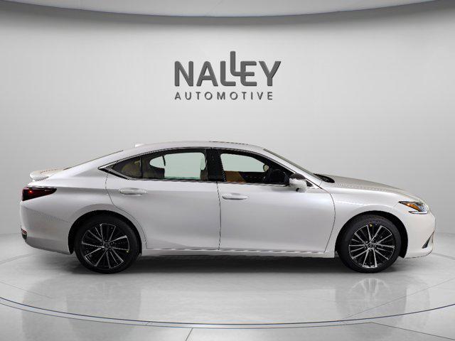 new 2025 Lexus ES 300h car, priced at $50,834