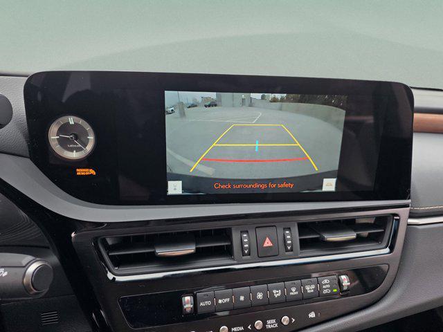 new 2025 Lexus ES 350 car, priced at $49,264