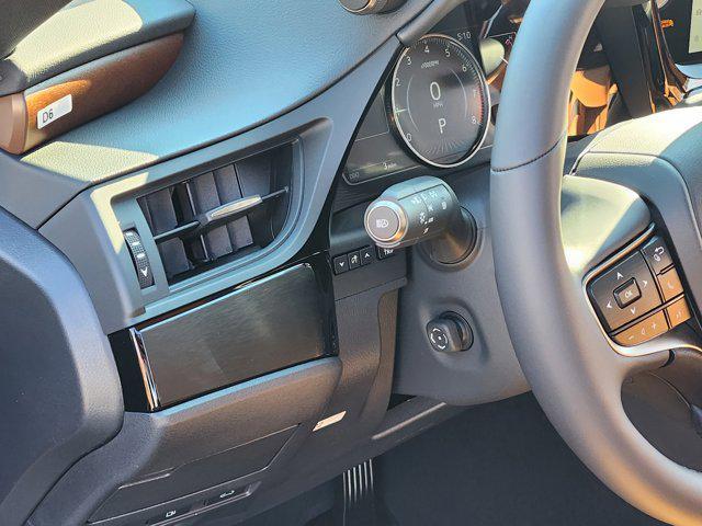 new 2025 Lexus ES 350 car, priced at $49,264