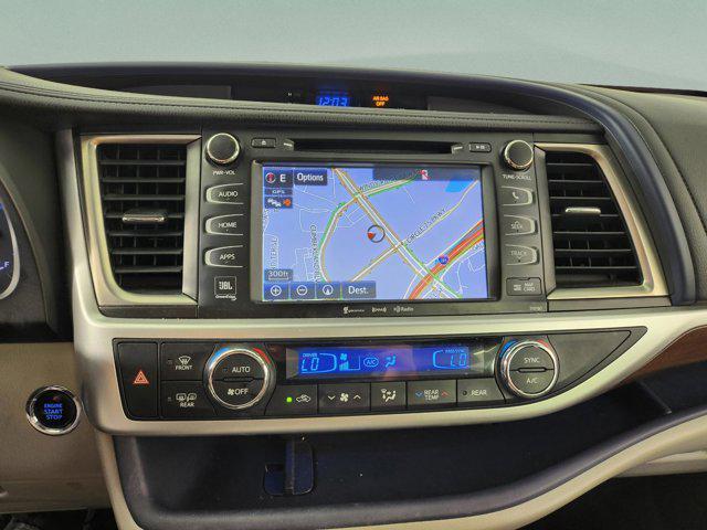 used 2016 Toyota Highlander car, priced at $22,328