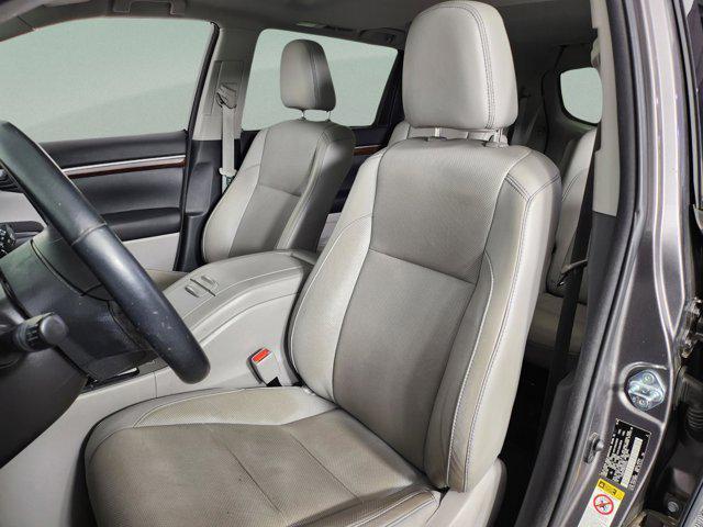 used 2016 Toyota Highlander car, priced at $22,328