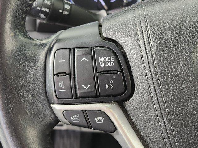used 2016 Toyota Highlander car, priced at $22,328