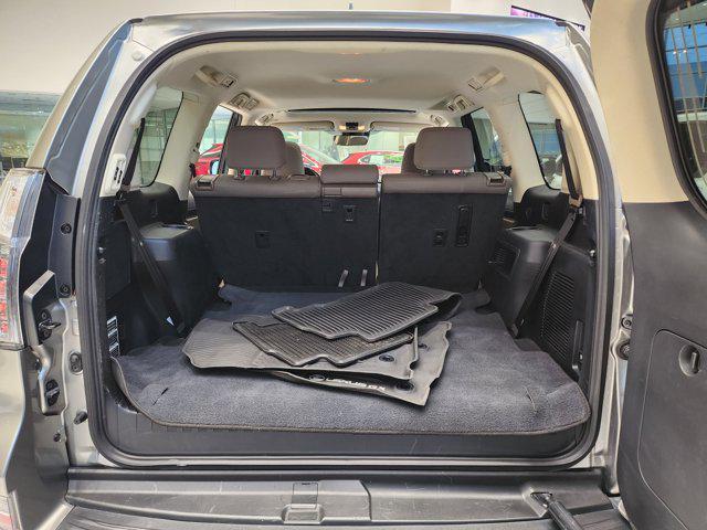 used 2023 Lexus GX 460 car, priced at $50,900