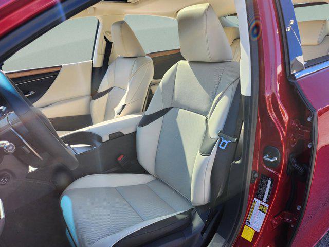 new 2025 Lexus ES 350 car, priced at $48,935