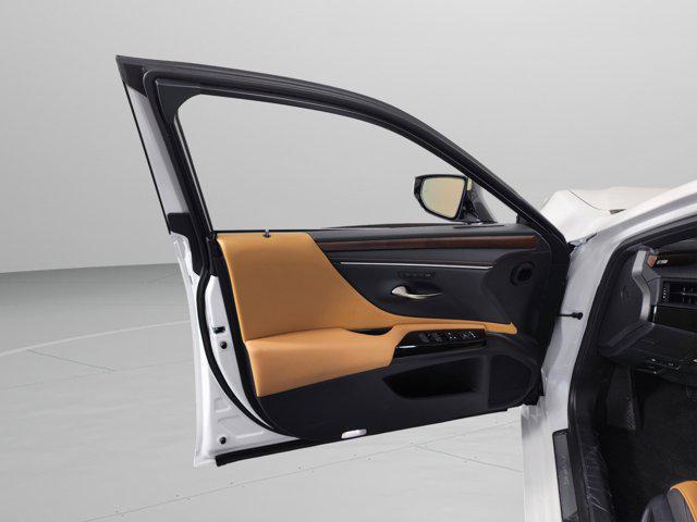 new 2025 Lexus ES 350 car, priced at $48,340
