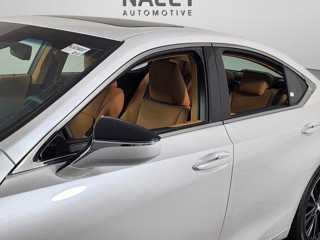 new 2025 Lexus ES 350 car, priced at $48,340