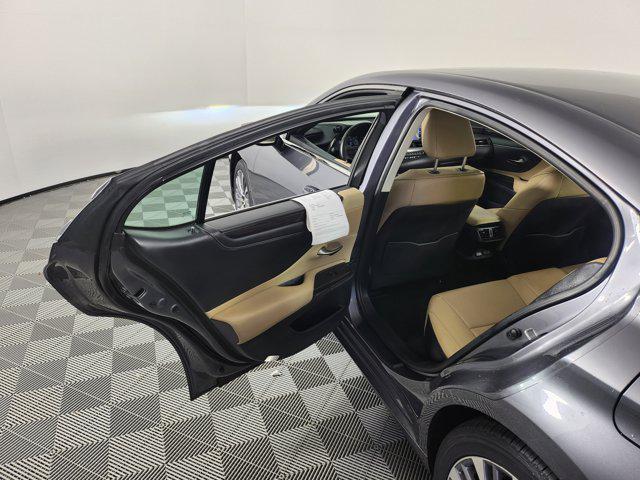 used 2021 Lexus ES 350 car, priced at $34,900