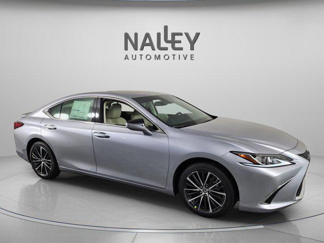 new 2025 Lexus ES 300h car, priced at $51,084