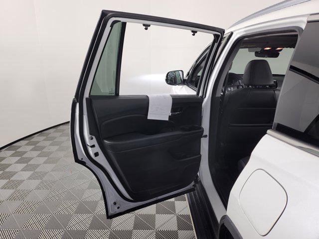 used 2021 Honda Pilot car, priced at $30,298