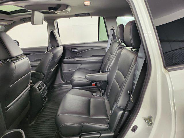 used 2021 Honda Pilot car, priced at $30,298