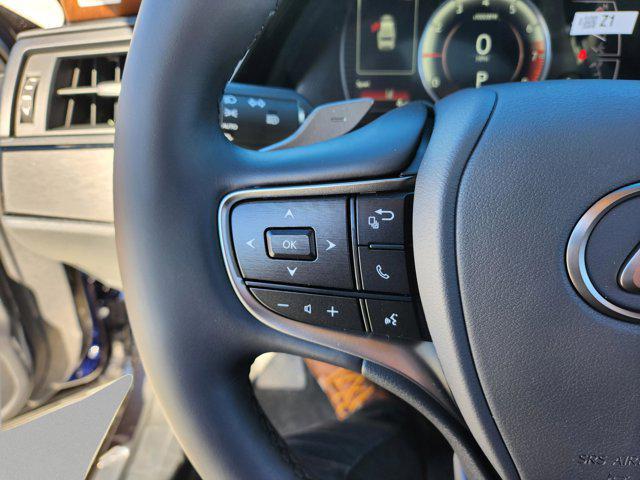 new 2025 Lexus ES 350 car, priced at $49,264