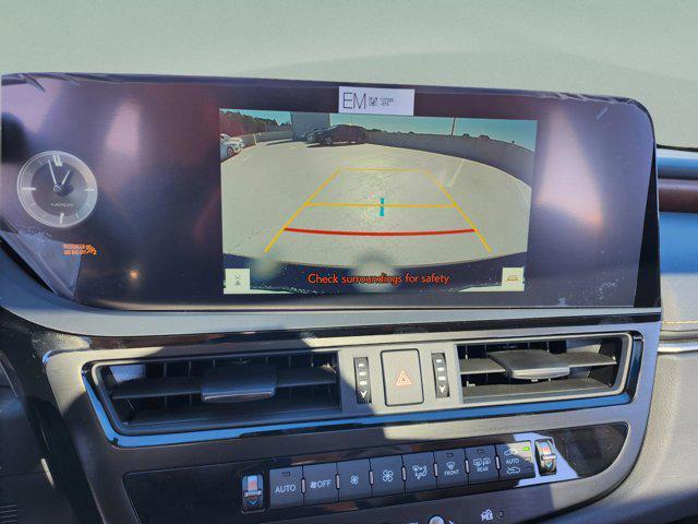 new 2025 Lexus ES 350 car, priced at $49,264