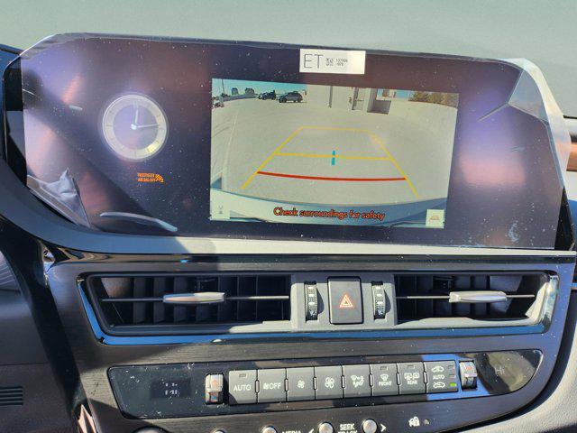 new 2025 Lexus ES 350 car, priced at $48,424