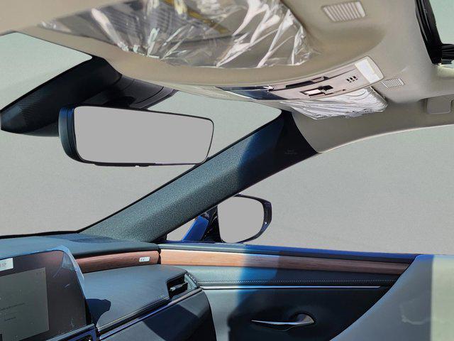 new 2025 Lexus ES 350 car, priced at $48,424