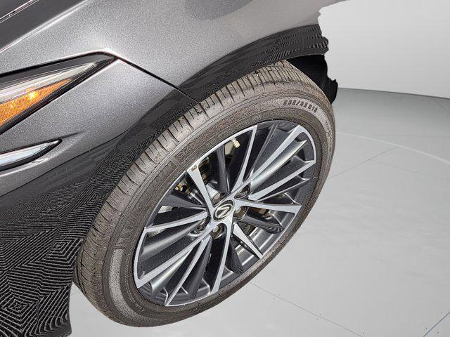 used 2025 Lexus ES 350 car, priced at $43,961