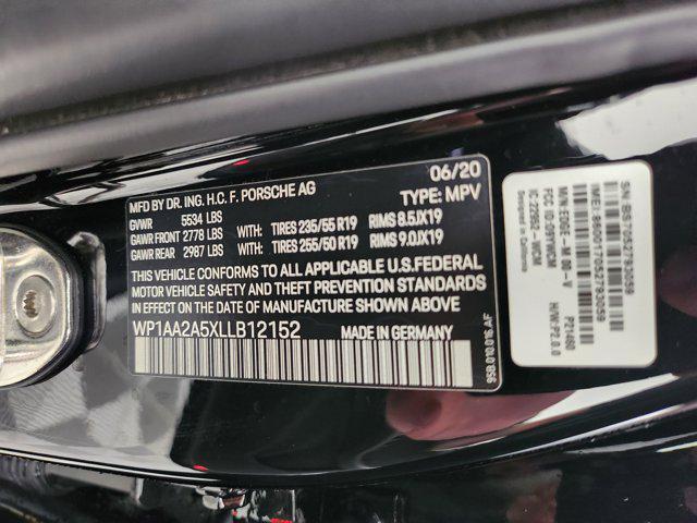 used 2020 Porsche Macan car, priced at $32,998